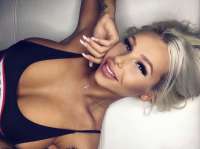 Büyüleyici ve Cazibeli Eve Otele Gelen Escort