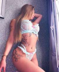 Eve Otele Gelen Escort: Tutku ve Arzu Örneği Bayan