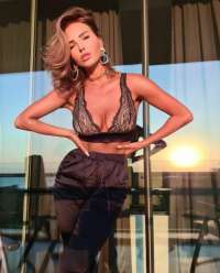 Kendi Evi Olan Ateşli Escort Bayan