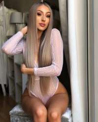 Kendi Evi Olan Escort Bayan Çiçek'le Tanışın!