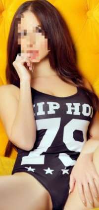 Sihirli Deneyimler için Eve Otele Gelen Escort