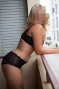 Tutkulu ve Farklı Anları Seven Eve Otele Gelen Escort