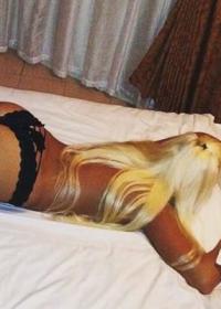 Tekkeköy'de Cıvıl Cıvıl Escort Bayanla Hayatı Paylaşmak